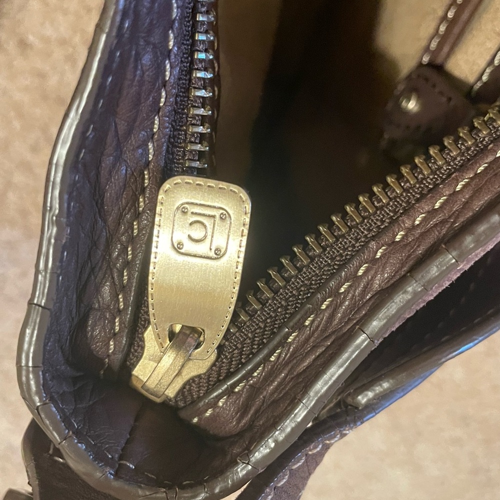 Liz Claiborne Brown Leather Shoulder Bag - Picture 4 of 5